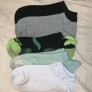 5 pair of socks